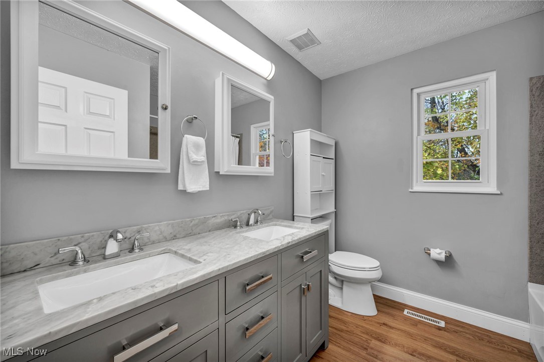 Chaffee Condo - Residential