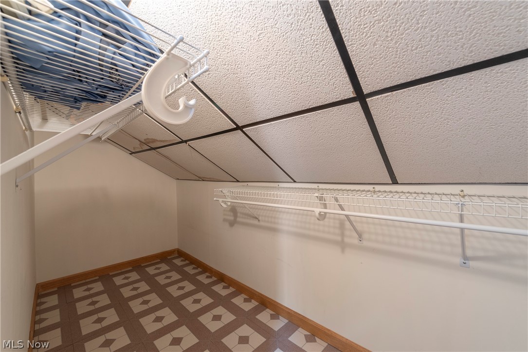 H A Stahl Props Cos Ridgewood - Residential