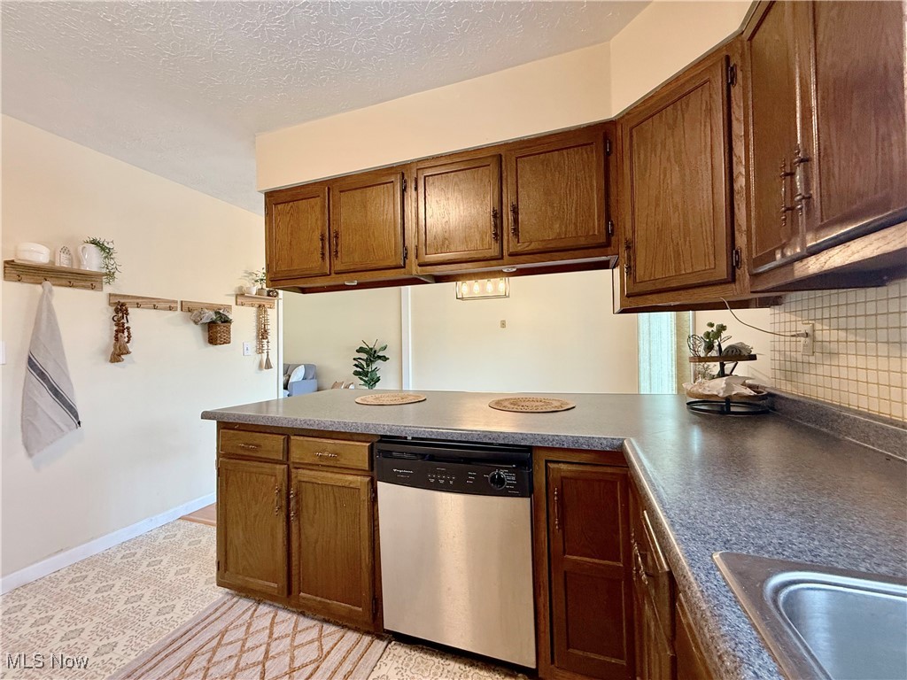 407 Keller Lane, Williamstown, West Virginia image 10