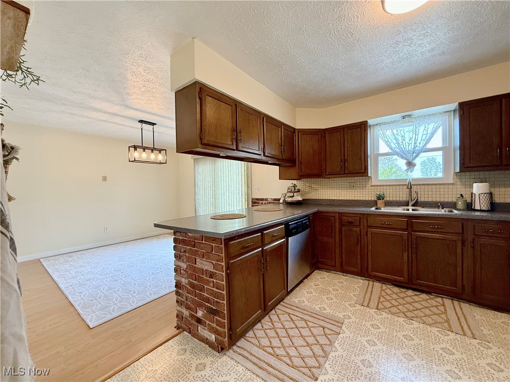407 Keller Lane, Williamstown, West Virginia image 12