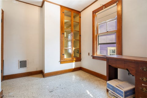 Tiny photo for 372 N Firestone Boulevard, Akron, OH 44301 (MLS # 5255401)