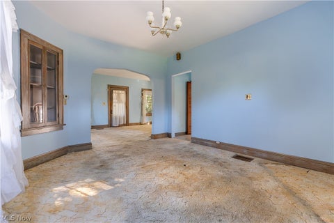 Tiny photo for 372 N Firestone Boulevard, Akron, OH 44301 (MLS # 5255401)