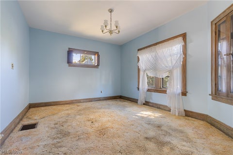 Tiny photo for 372 N Firestone Boulevard, Akron, OH 44301 (MLS # 5255401)