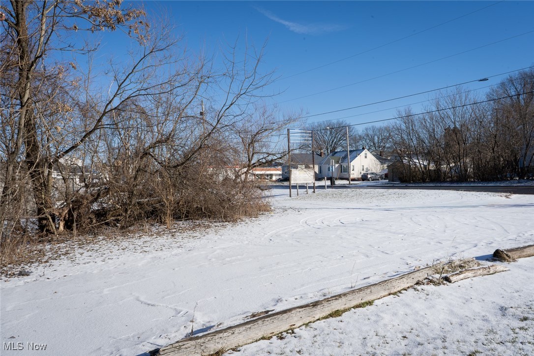 City/Canton - Commercial Sale