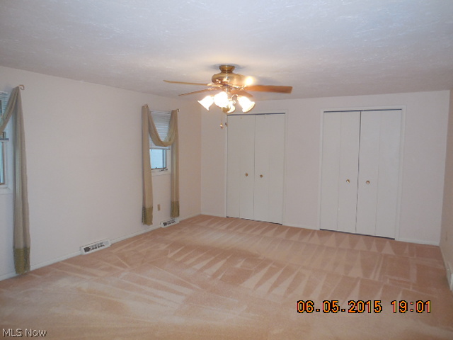 Hunting Meadows - Residential