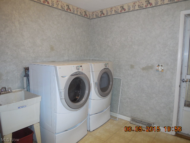 Hunting Meadows - Residential