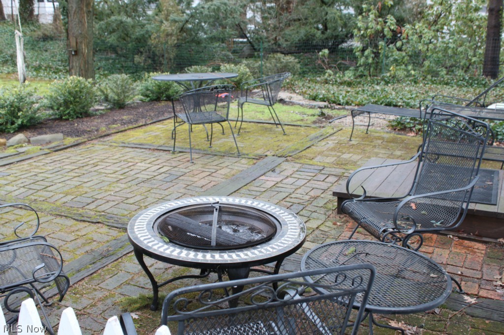 Orange 03 - Residential Lease