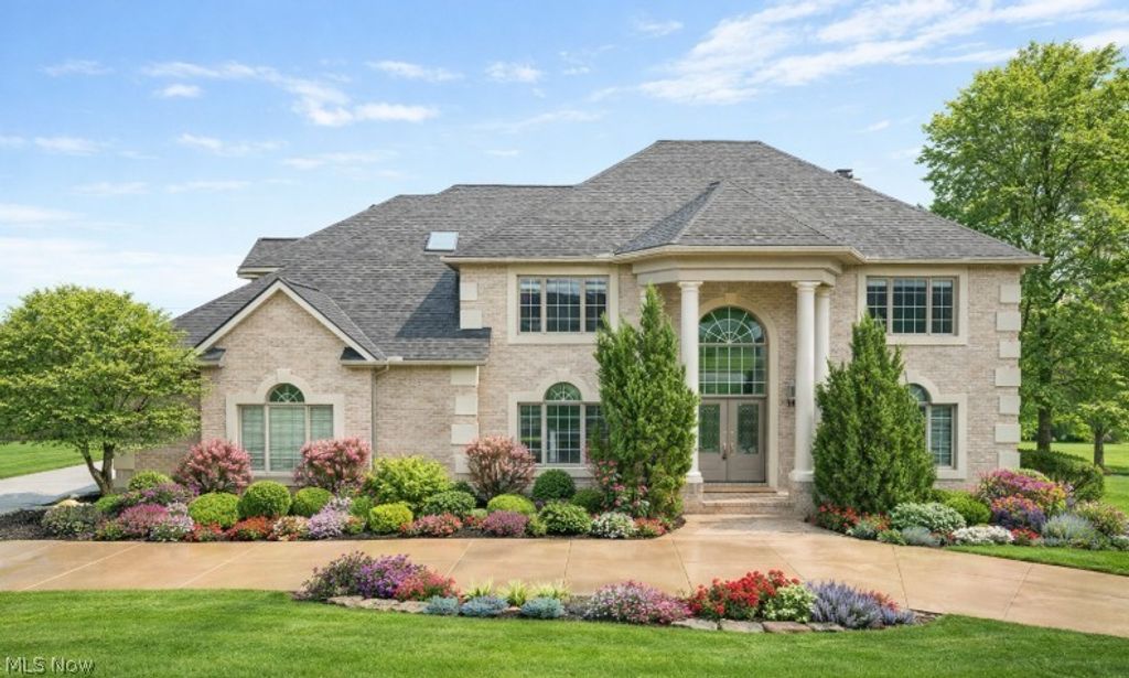 Photo of 4705 Barnsleigh Drive, Bath, OH 44333 (MLS # 5199881)