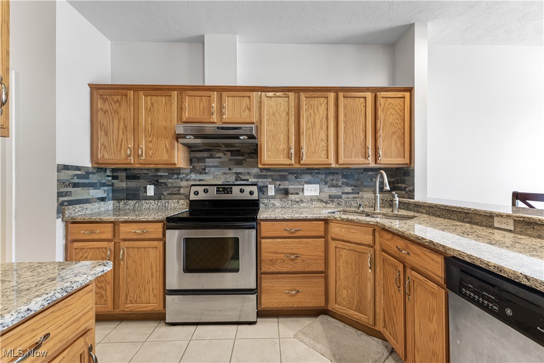20 Hunters Woods Boulevard #A, Canfield, Ohio image 7
