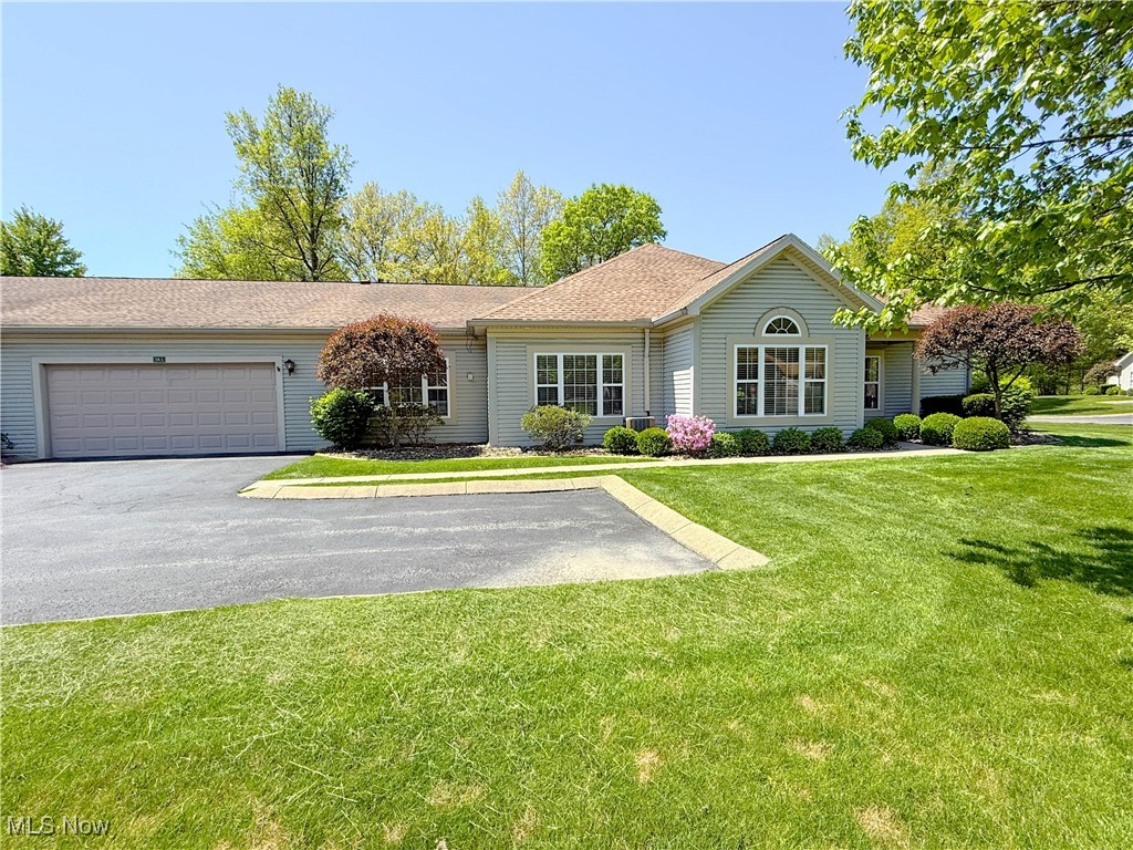 20 Hunters Woods Boulevard #A, Canfield, Ohio image 2