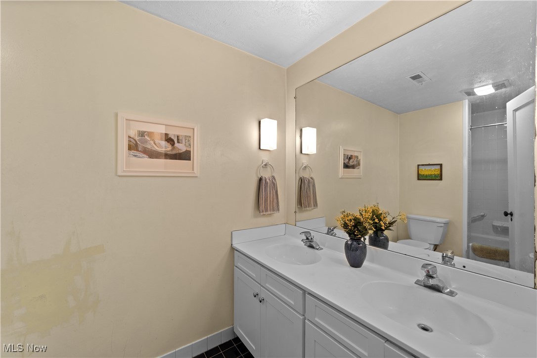 2713 Lancashire Road #3, Cleveland Heights, Ohio image 21