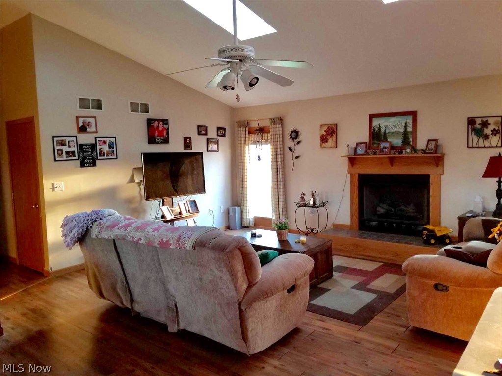 Cornerstone Creek - Residential