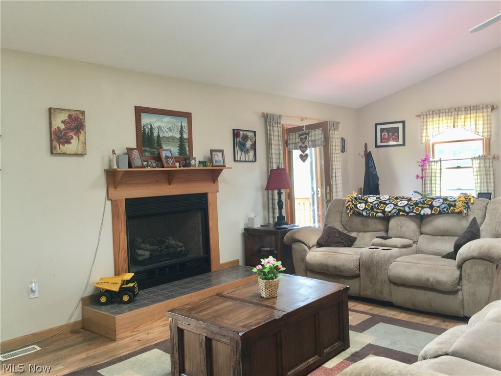 Cornerstone Creek - Residential