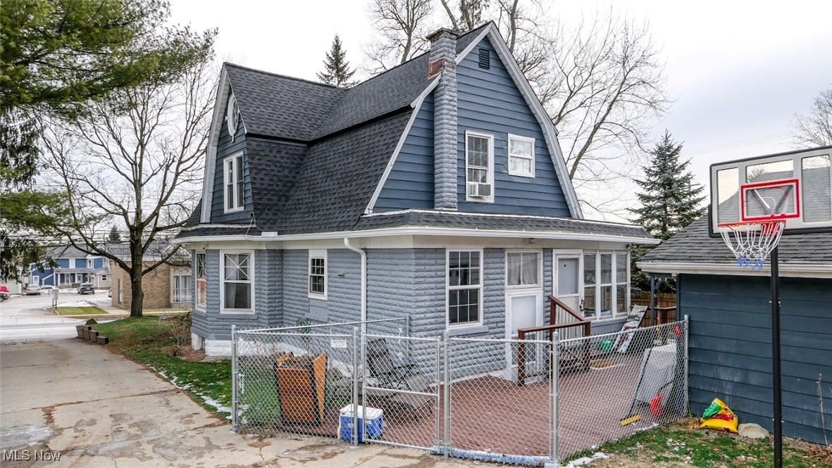 Mantua - Residential