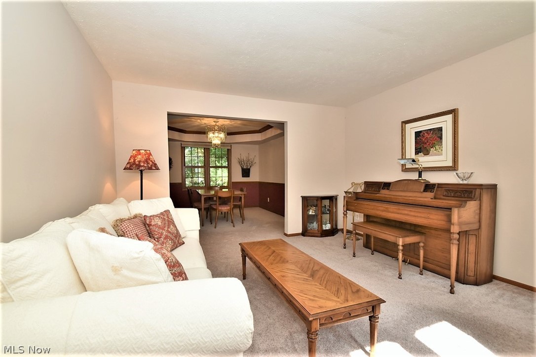 Hunt Club 04 - Residential