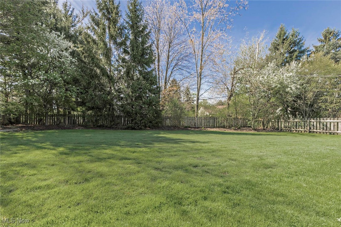 25216 Hazelmere Road, Beachwood, Ohio image 39