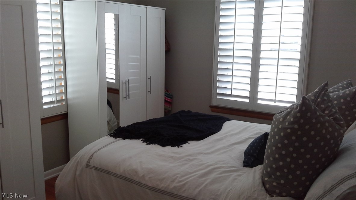 E Morans Tuxedo Farms - Residential