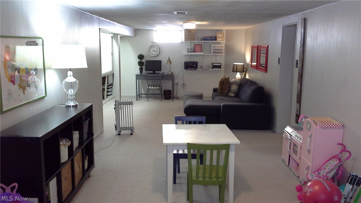 E Morans Tuxedo Farms - Residential