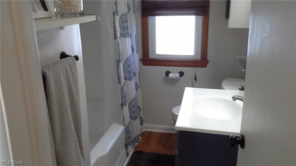 E Morans Tuxedo Farms - Residential