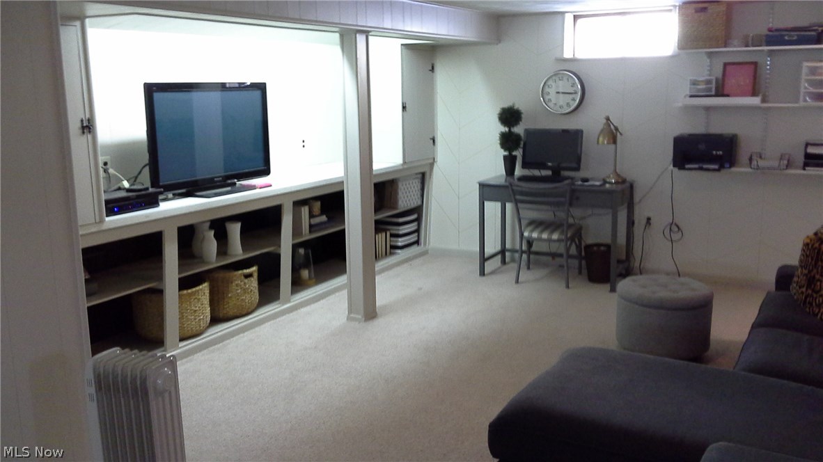 E Morans Tuxedo Farms - Residential