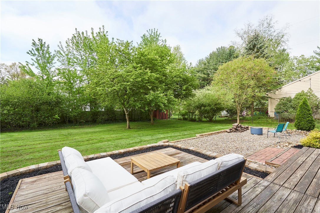 2530 Holgate Road, Akron, Ohio image 4