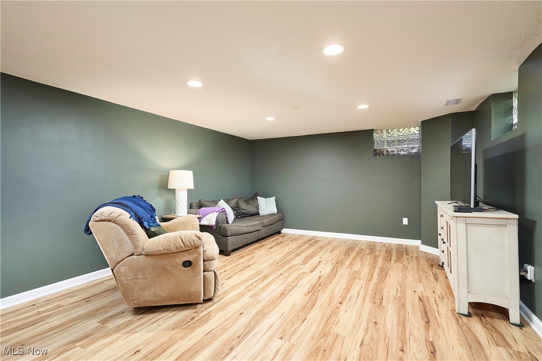 2530 Holgate Road, Akron, Ohio image 23