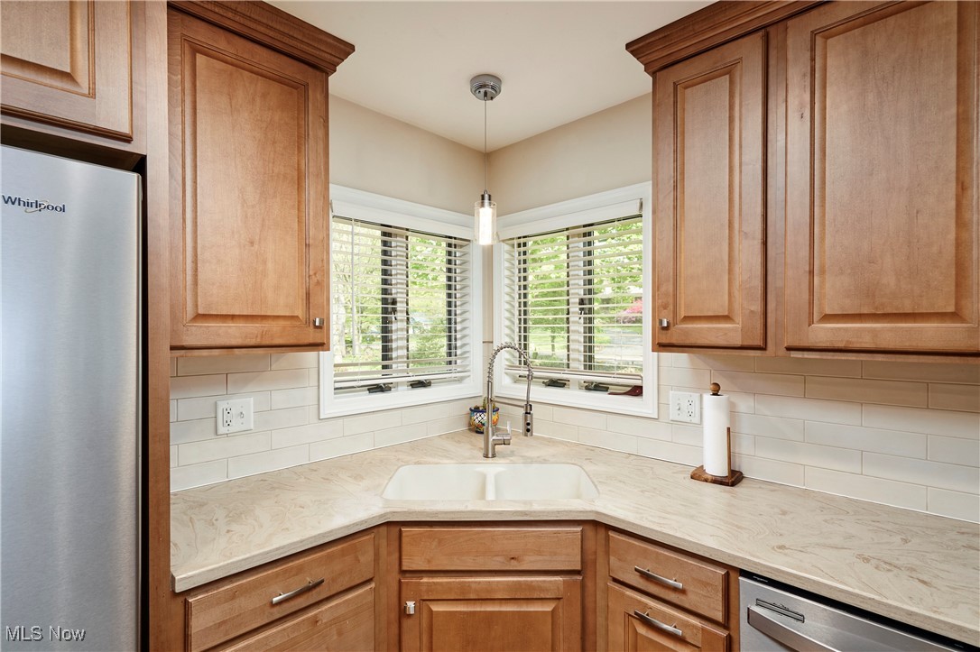 2530 Holgate Road, Akron, Ohio image 14