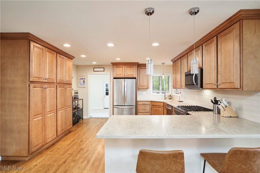 2530 Holgate Road, Akron, Ohio image 12