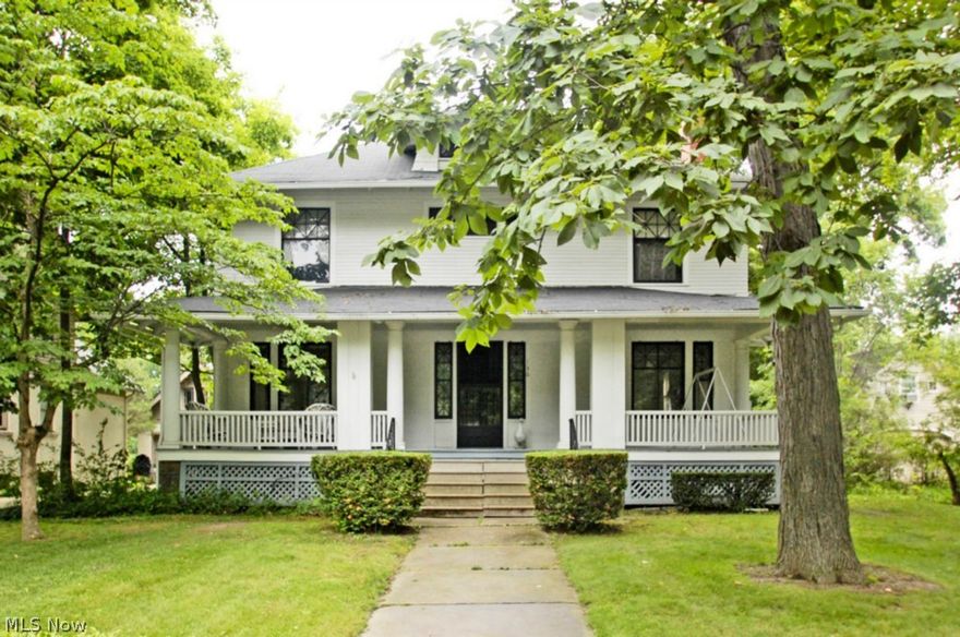 They do not build them like this anymore! Est. at over $450,000 to build this home today. Grand 2 story entrance with winding wood staircase with mahogany accents. Beautiful hardwood floors throughout with wood baseboards and crown molding. Plenty of room in the Updated and expanded kitchen with island. Entertain and Enjoy special family occasions in the large dining room, with built in cabinets and leaded glass. High ceilings throughout the home bring out the estate feel of this grand home. The spacious loft at the top of the stairway with built in bookcase make the perfect area for children to do their homework or mom and dad to enjoy their favorite book. The large master bdrm with mstr bath, large closets, and high ceilings was the envy of the neighborhood. The other large bdrms all have good sized closets and the north bdrm has a Juliet balcony, so dad keep an eye on your teenage daughter. That's not all as you proceed to third flr to the large 5th bdrm with sink and claw foot tub.
