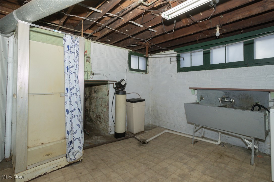 East Moreland - Residential