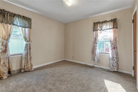 Tiny photo for 795 S Hawkins Avenue, Akron, OH 44320 (MLS # 5256445)
