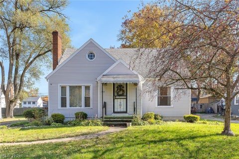 Photo of 795 S Hawkins Avenue, Akron, OH 44320 (MLS # 5256445)