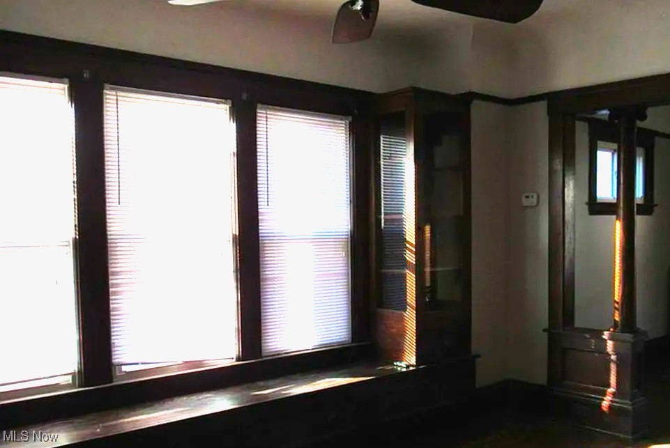 Jones Home 01 - Residential Income