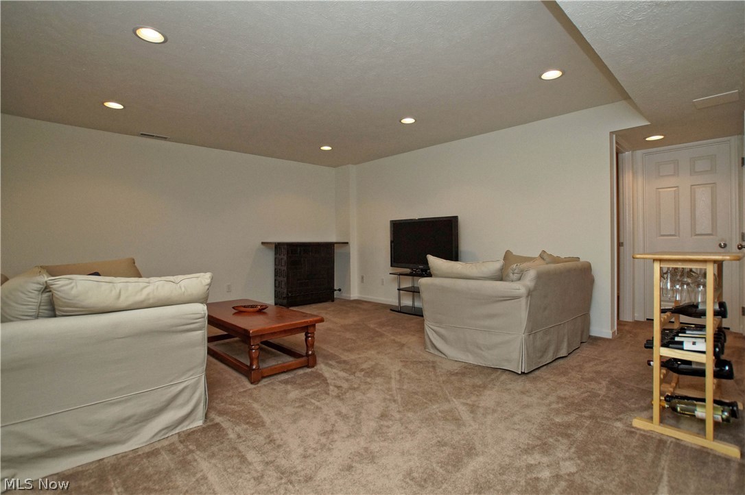 Valley Creek Estates Ph One - Residential