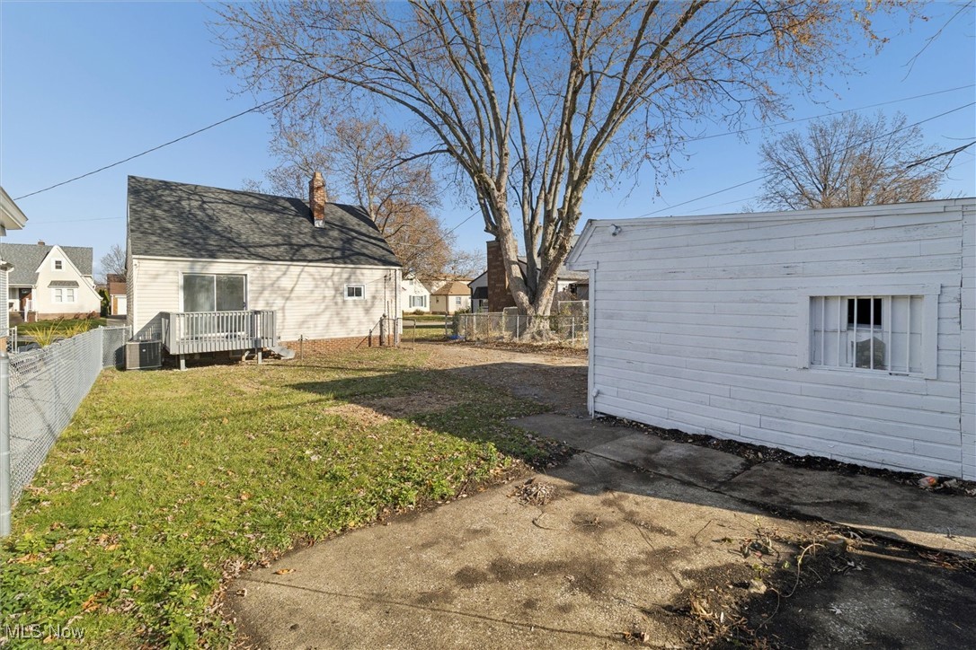 Aupings Gdn Anx Sub - Residential Lease