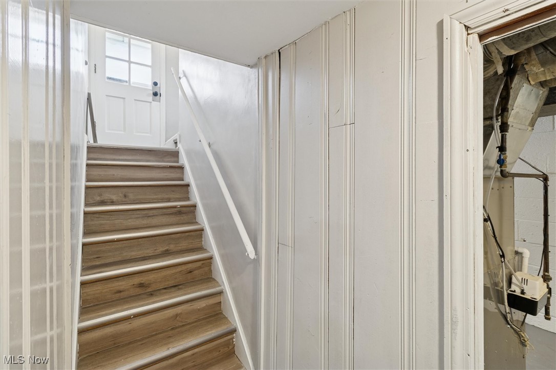 Aupings Gdn Anx Sub - Residential Lease