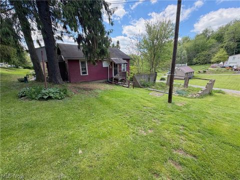 Tiny photo for 1921 Smithfield Street, East Liverpool, OH 43920 (MLS # 5210055)