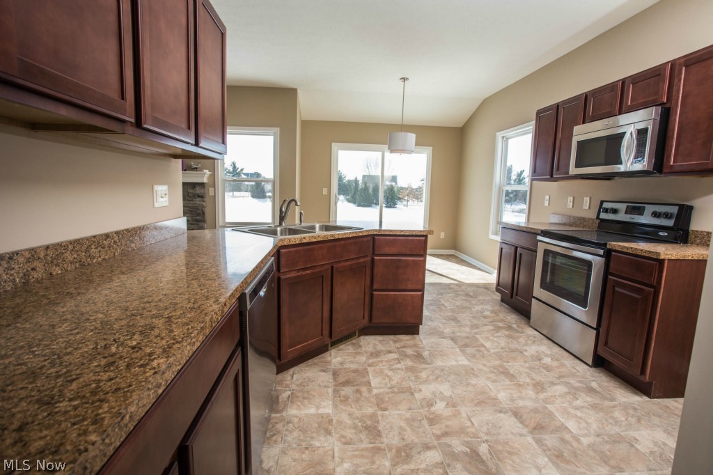 Mudbrook Village - Residential