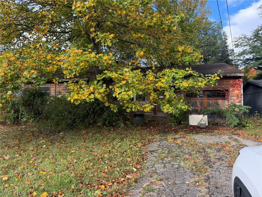 9128 Elm Street