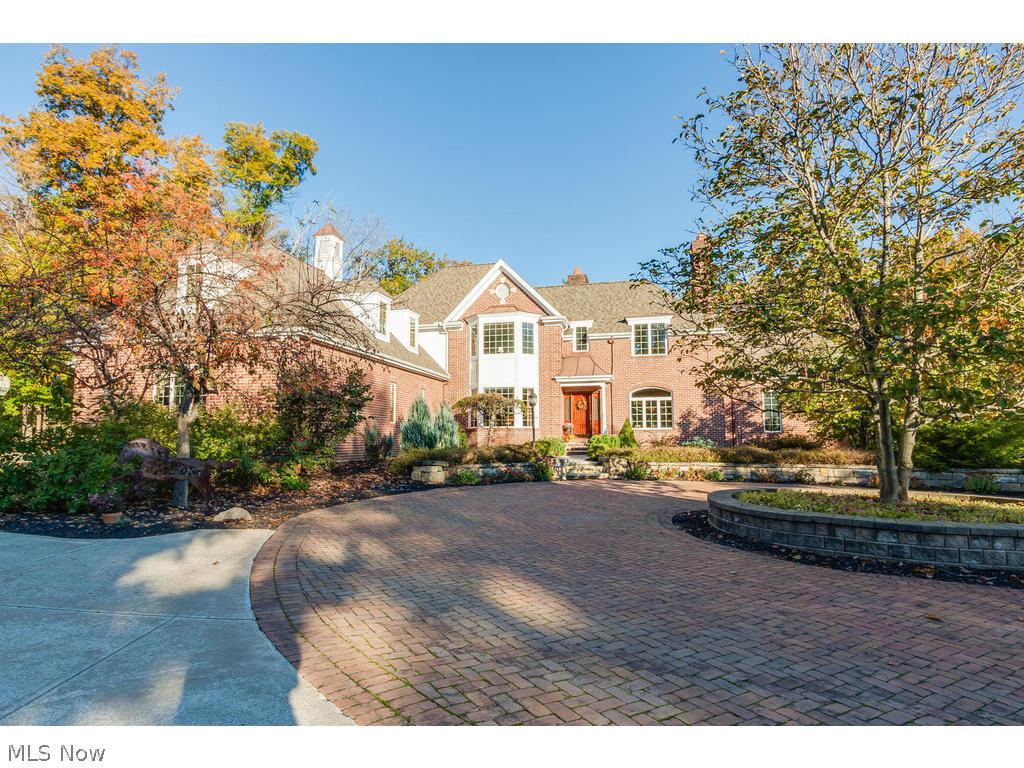 Deer Run Oval - Residential