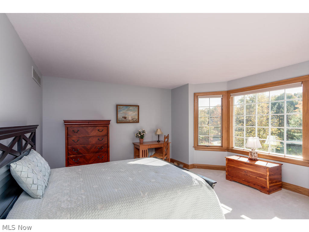 Deer Run Oval - Residential