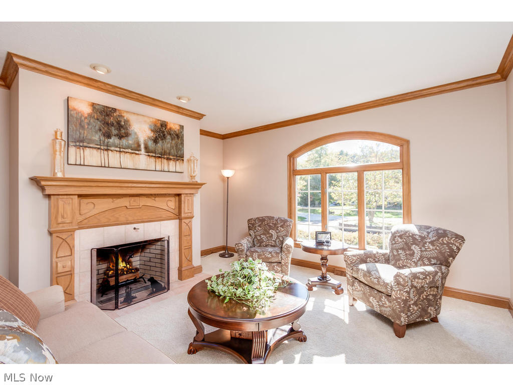 Deer Run Oval - Residential