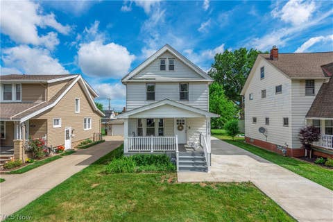 Homes For Sale - 3018 Russell Avenue<br/> Cuyahoga County, Parma, OH 44134