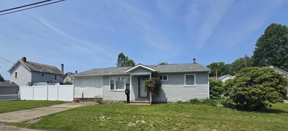 2 parcels equivalent to 100'X100' lot.
3 bedrooms and 2 baths. Master bedroom in lower level.
768 sq ft lower level finished with exception of laundry area.
access above garage for storage. Garage insulated. Garage 24'x32' with attached 10'x22' carport. 2 electric heaters and one gas wall heater in floor grain.
shingles (30 years) were applied in 2024 on garage and home.
10'x10' shed with electric and insulated. Vinyl fencing in rear yard.
Water softener owned, whole house water filter.
Lower level egress with ladder