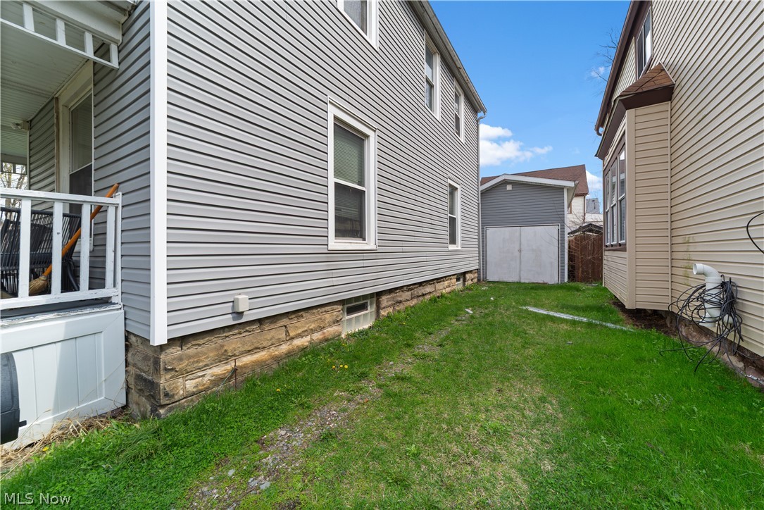 Heman Elys - Residential