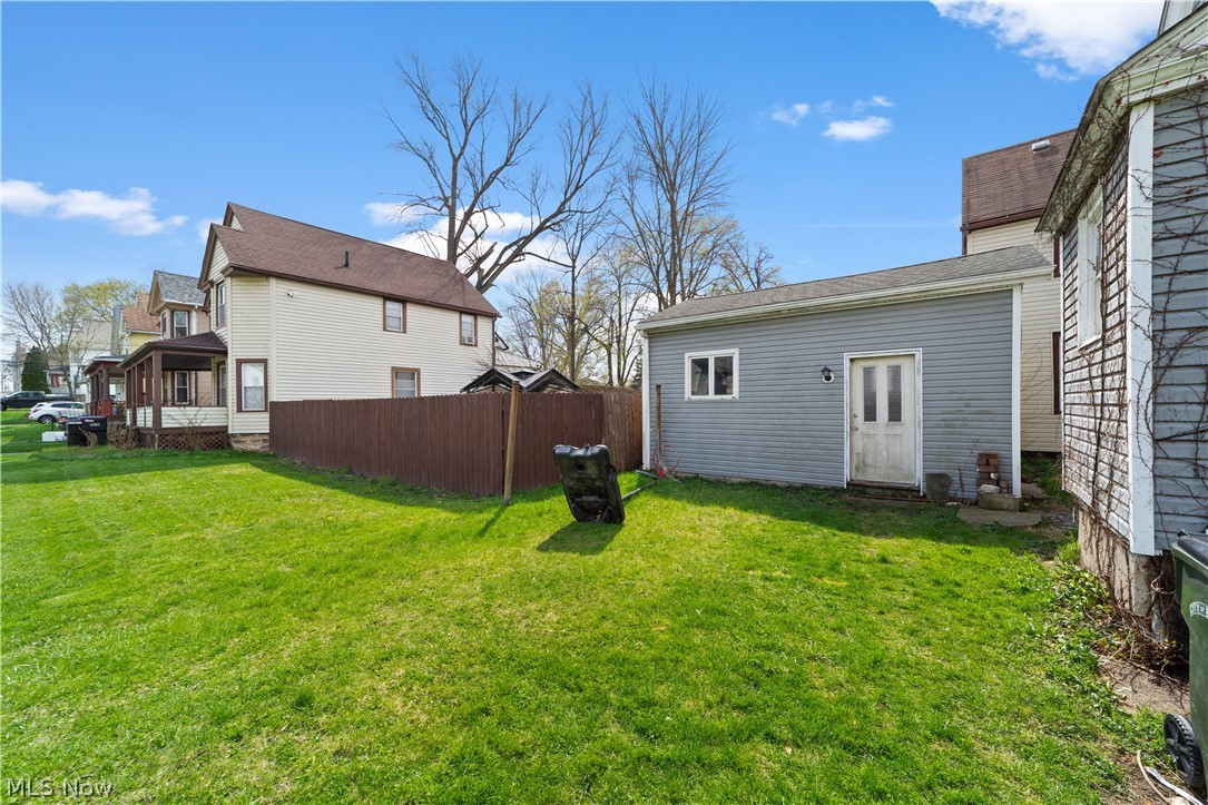 Heman Elys - Residential