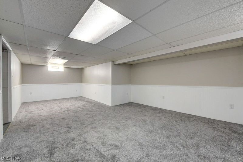 Ridgeview Manor - Residential