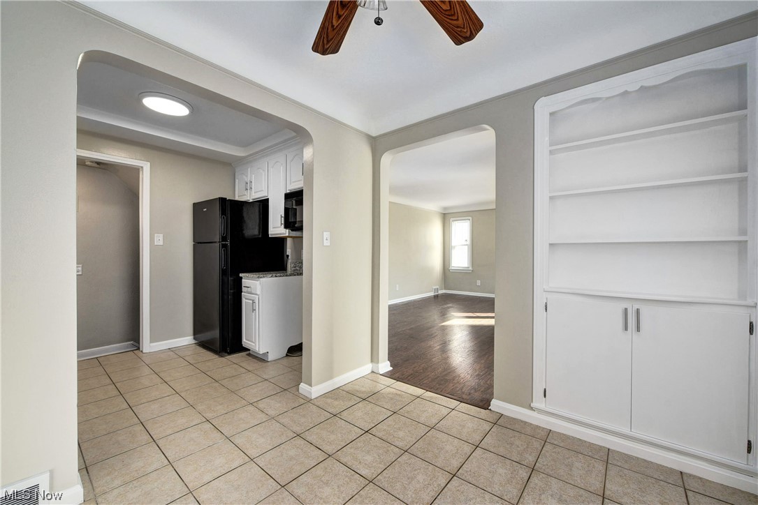 Ridgeview Manor - Residential