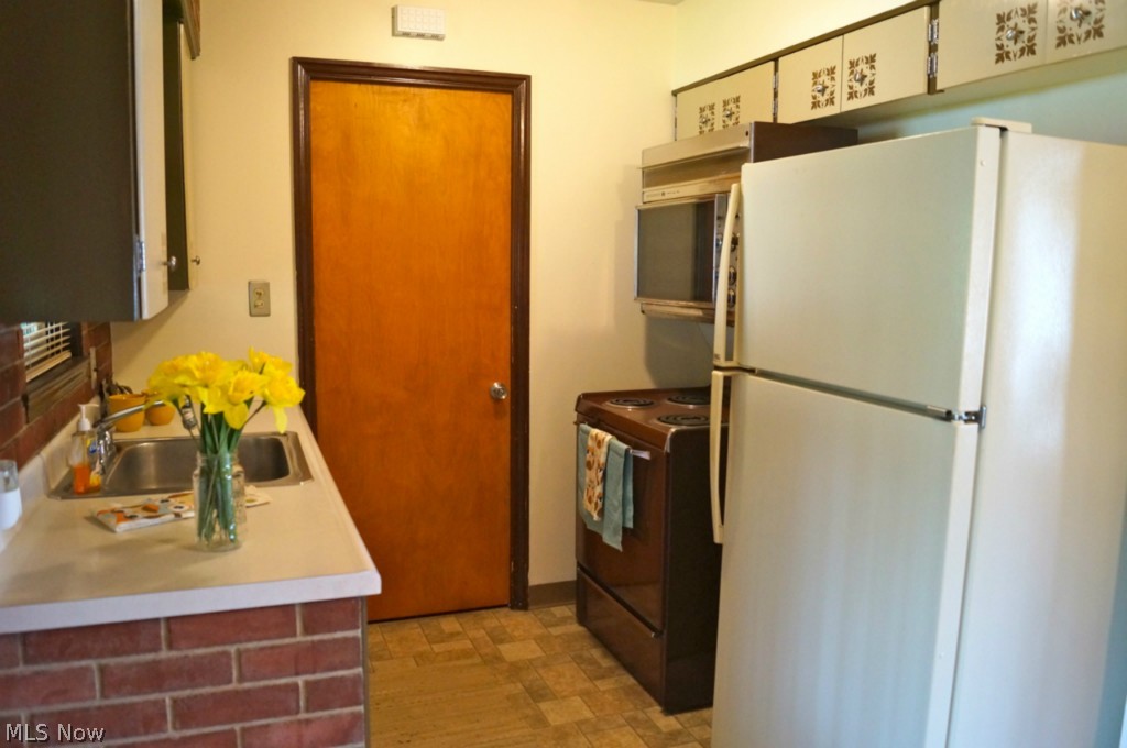 Ridgewood Park 05 - Residential