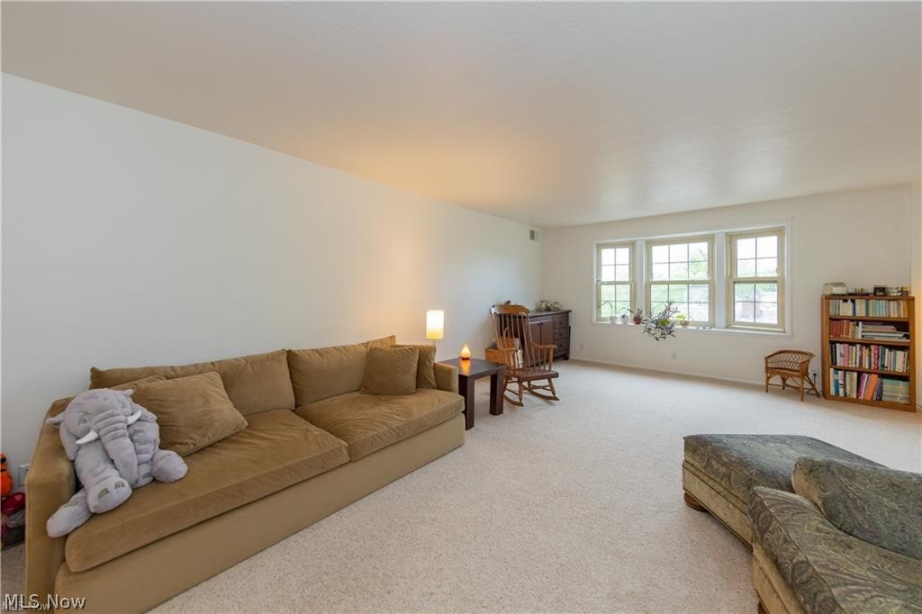 13710 Shaker Boulevard 405